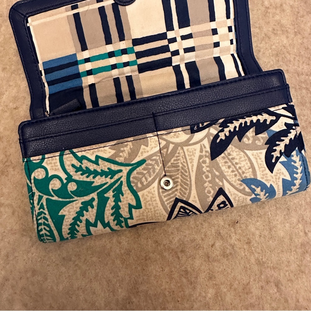 Vera Bradley Blue Leather Floral Fabric Long Accordion Snap Wallet - Picture 10 of 15